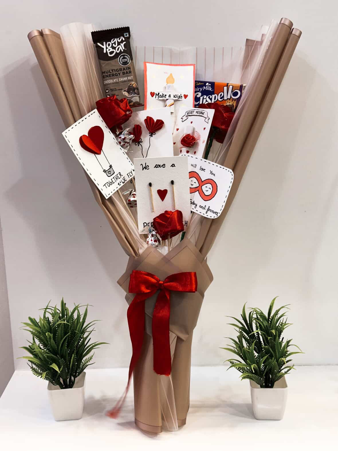 Love & Treats Special Bouquet 🍫🌹