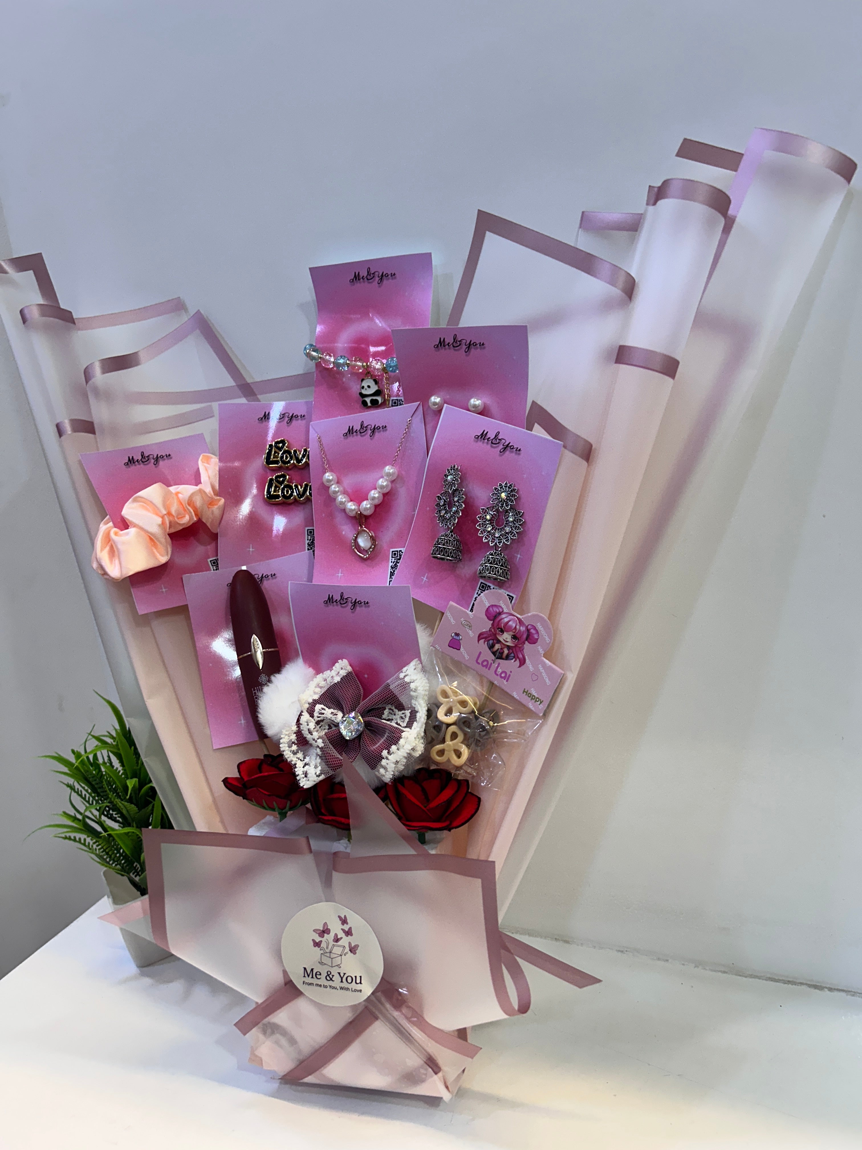 🦋 Aesthetic Beauty Hamper
