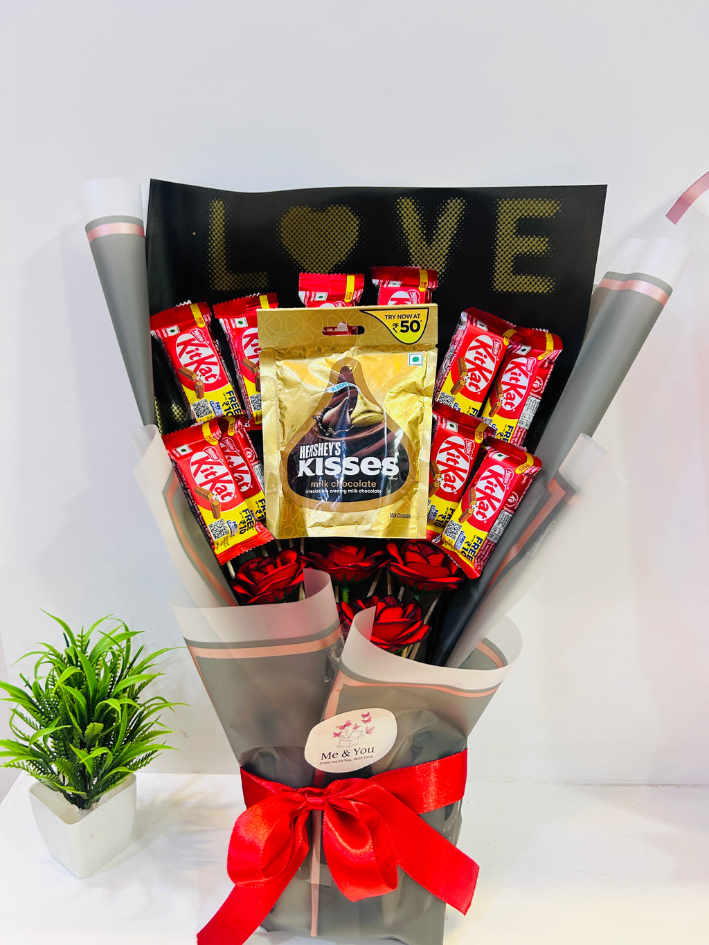 🍫    Love Bites Bouquet