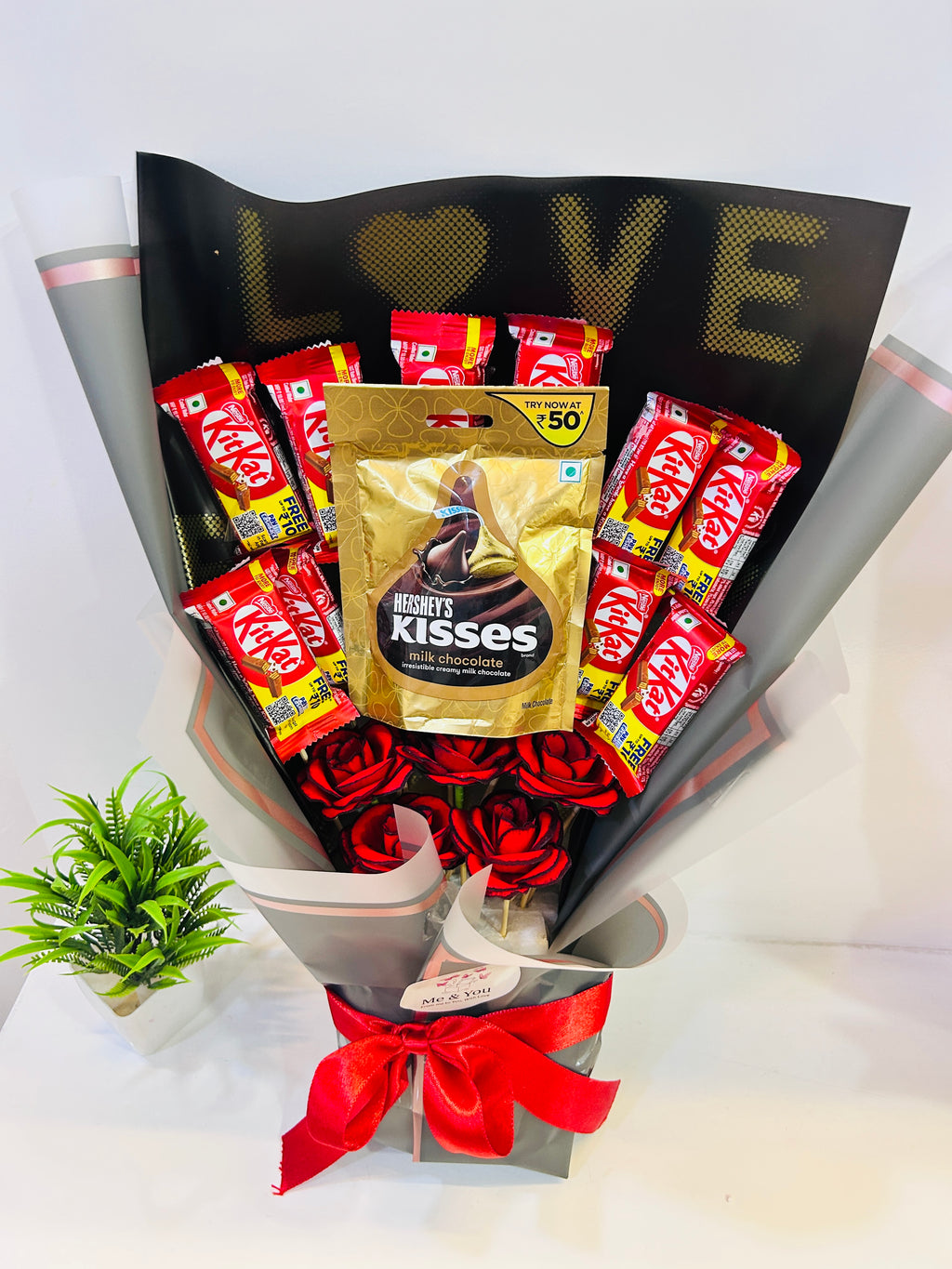 🍫    Love Bites Bouquet